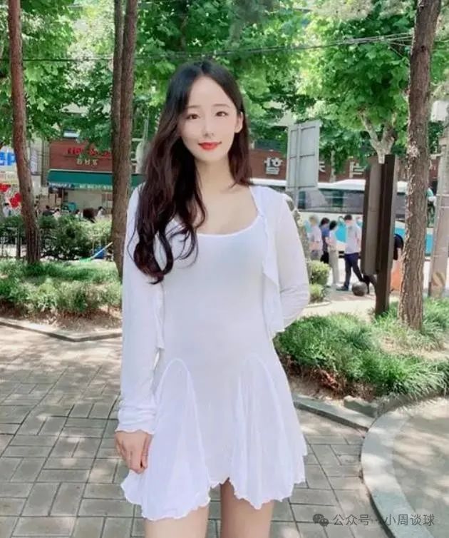 韩国最美牙医助理，身材火辣，极致腰臀比，穿瑜伽裤大胆展露身材 - 炫图天下