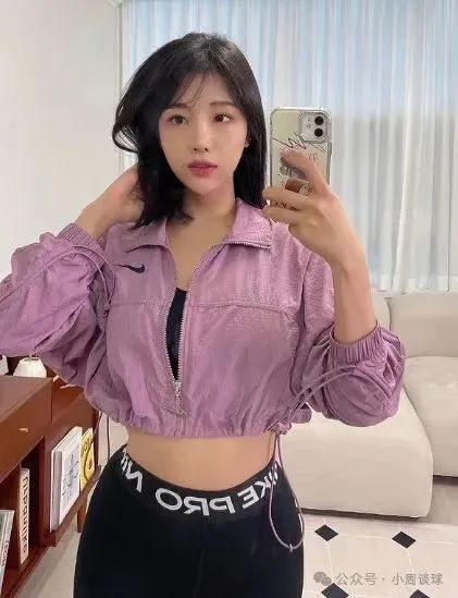 韩国顶级网红美女，身材好、颜值高，完美腰臀比，真的很润 - 炫图天下