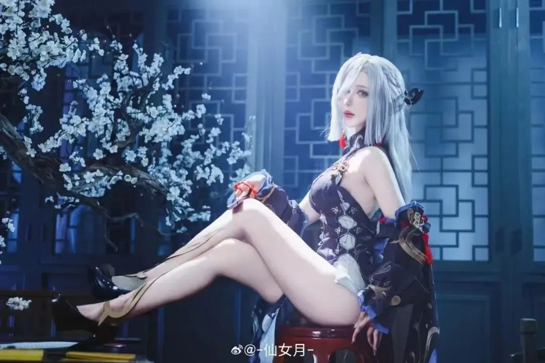 颜值cos：美腿玉足的小姐姐，造型太好看了 - 炫图天下