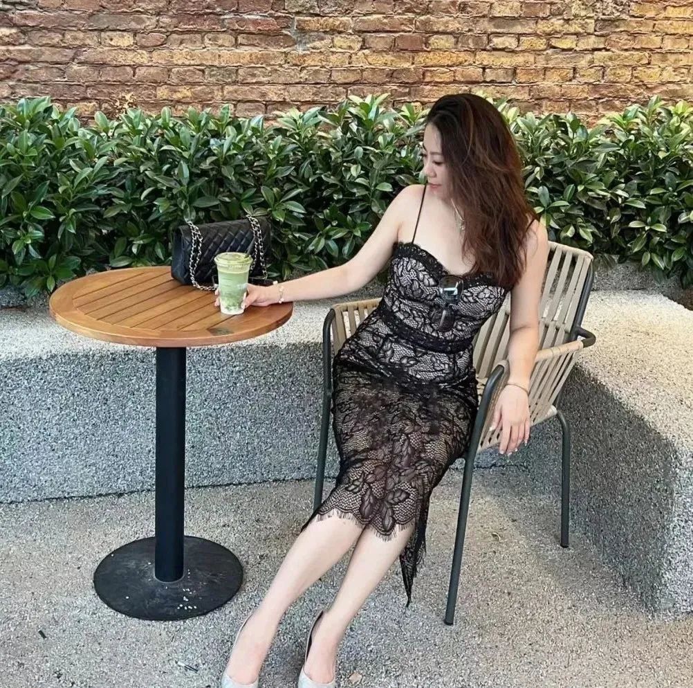 风韵犹存贵妇！这身材，这气质，真的顶！ - 炫图天下