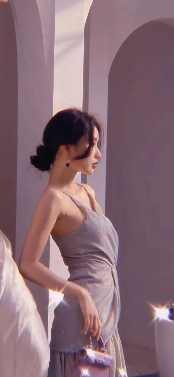 完美身材 | 男生无法拒绝的美女壁纸 - 炫图天下