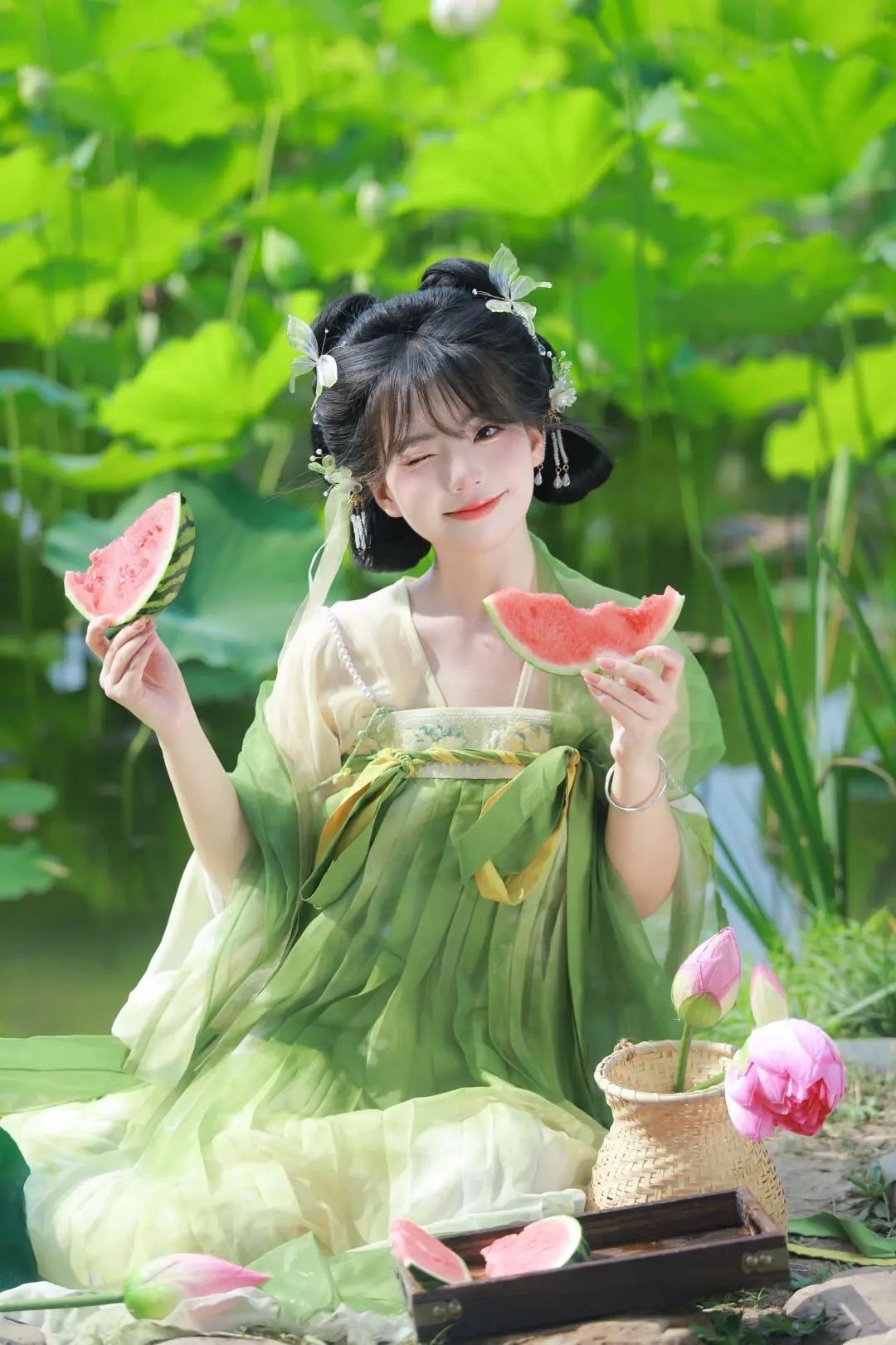 俏皮少女古风壁纸 | 养眼美图 - 炫图天下