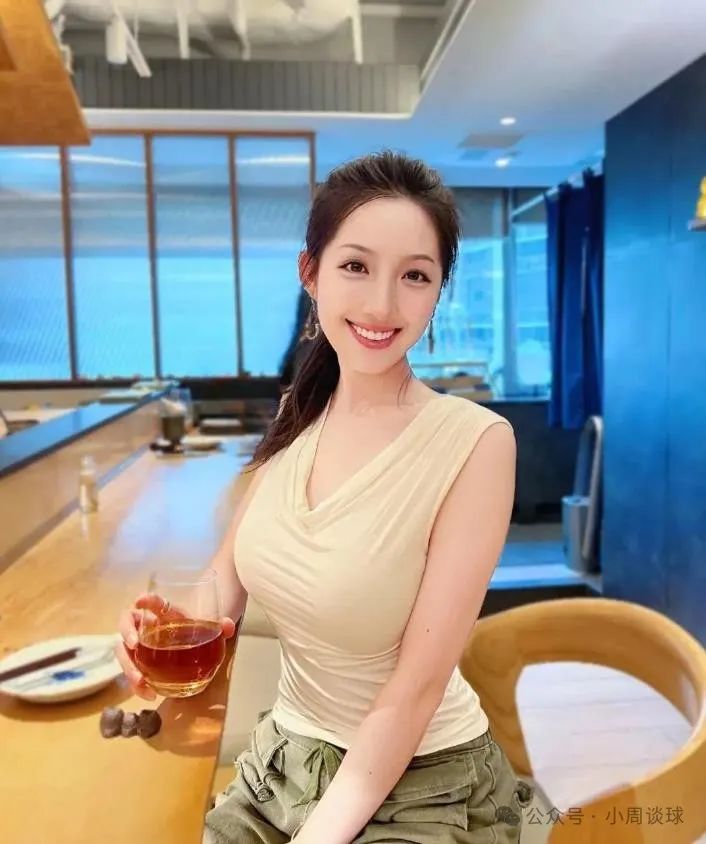 香港网红美女陈海儿，甜美迷人的钢琴女神，极致好身材，太润了 - 炫图天下