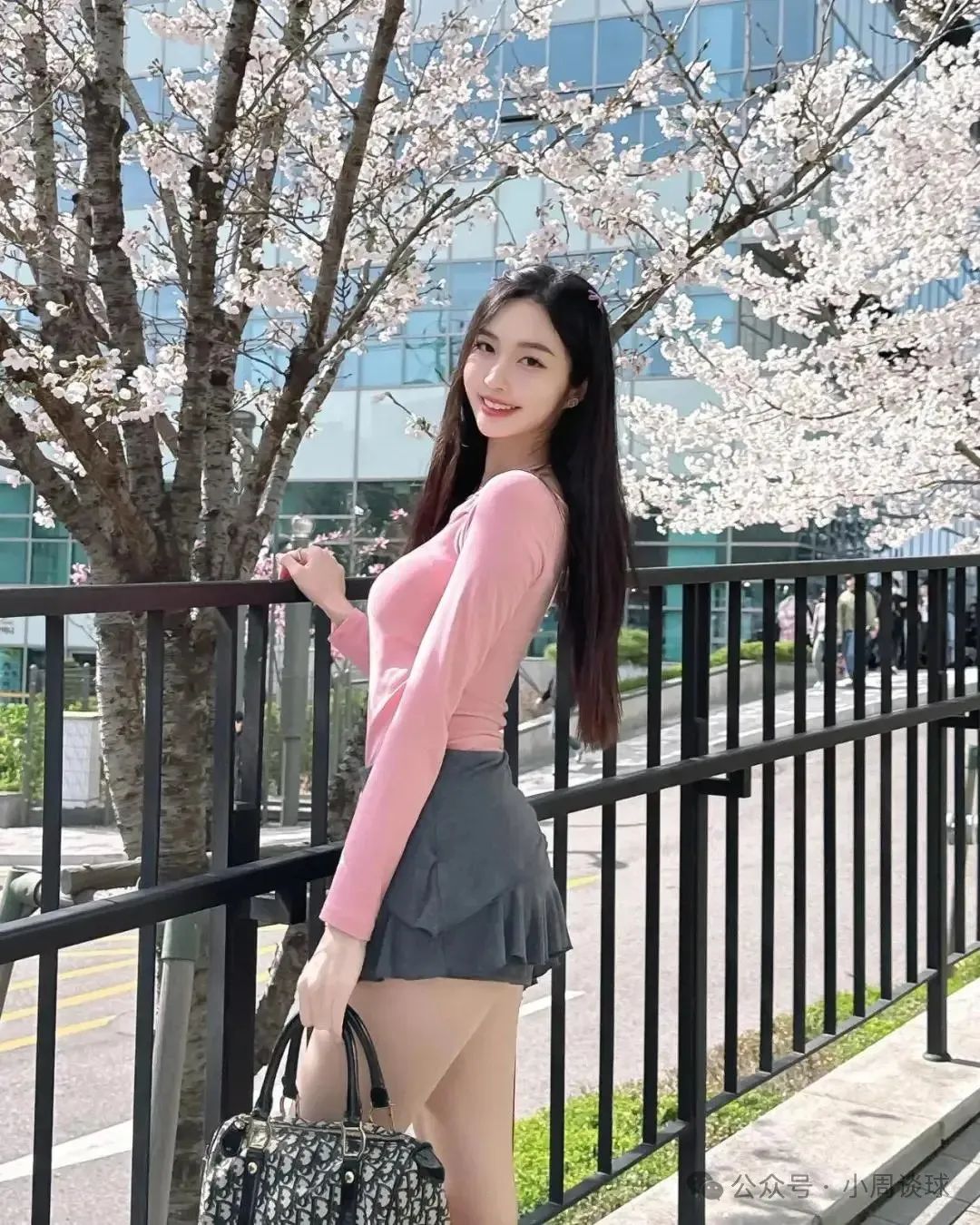 宝岛最美音乐老师，绝美腰臀比，身材颜值气质都是一流 - 炫图天下