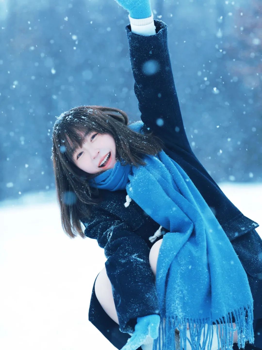 8个下雪天氛围感拍照姿势，越看越高级，拍出雪天自然活力 - 炫图天下