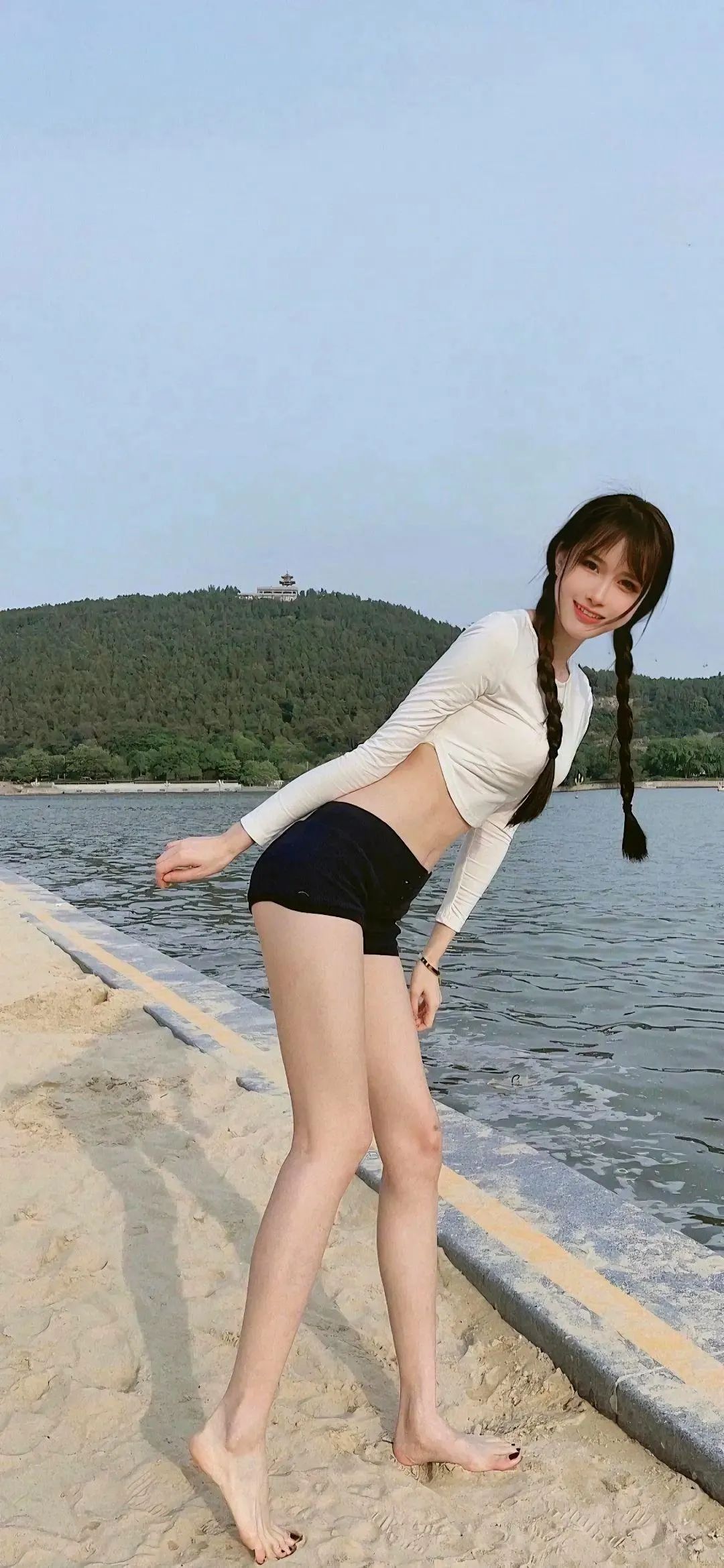 ?????‘’私藏 大长腿妩媚美女 - 炫图天下