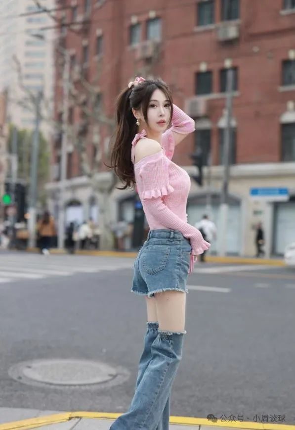 街拍美女，这大长腿、包臀裙，根本看不够 - 炫图天下