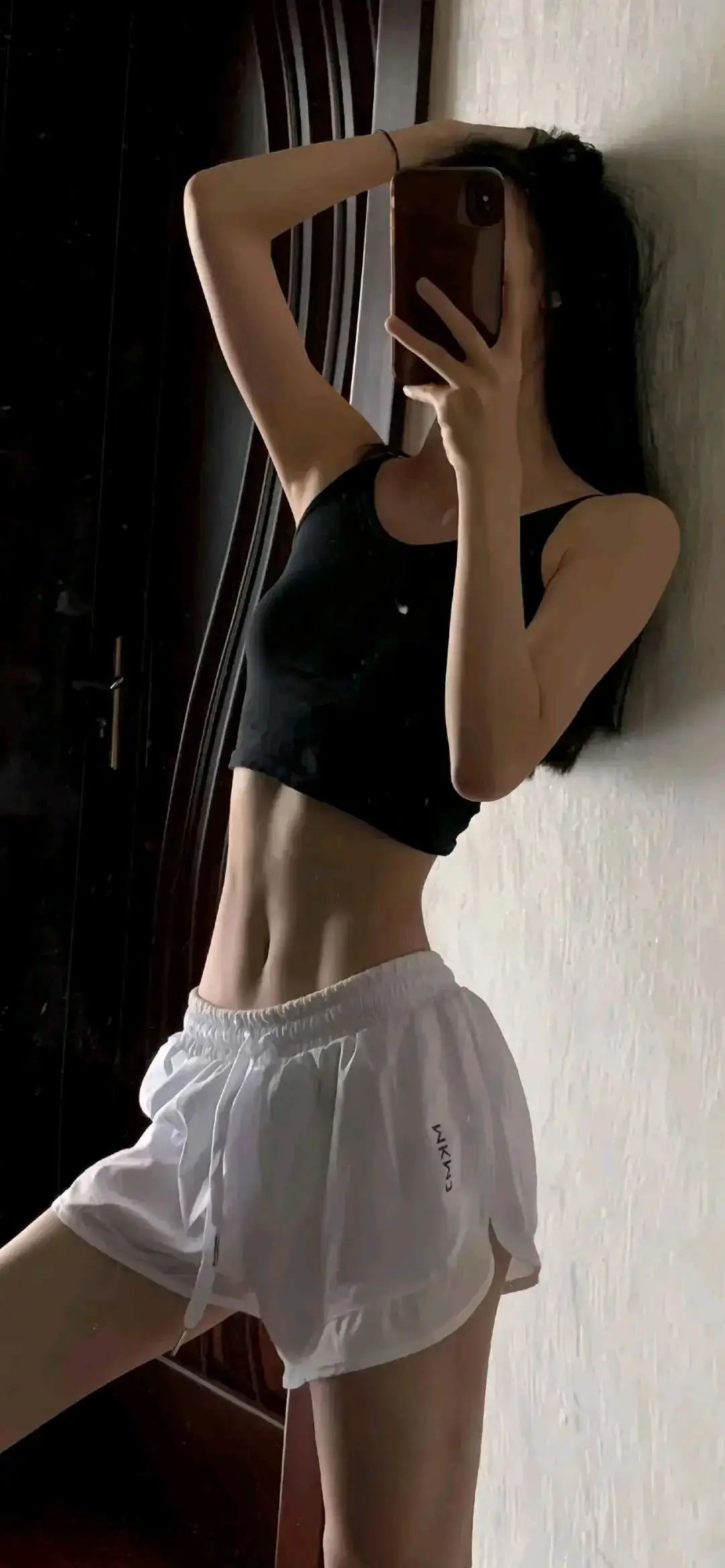 壁纸 | 你还好吗，我觉得我已经烧光了，像落山的太阳。 - 炫图天下