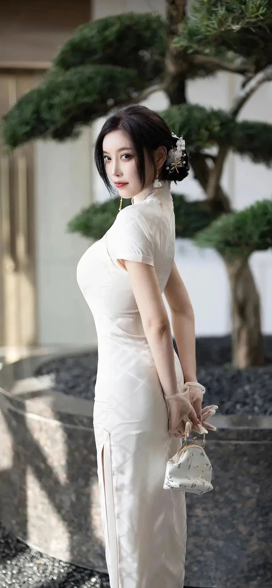 美女壁纸丨杨晨晨端庄旗袍写真 - 炫图天下