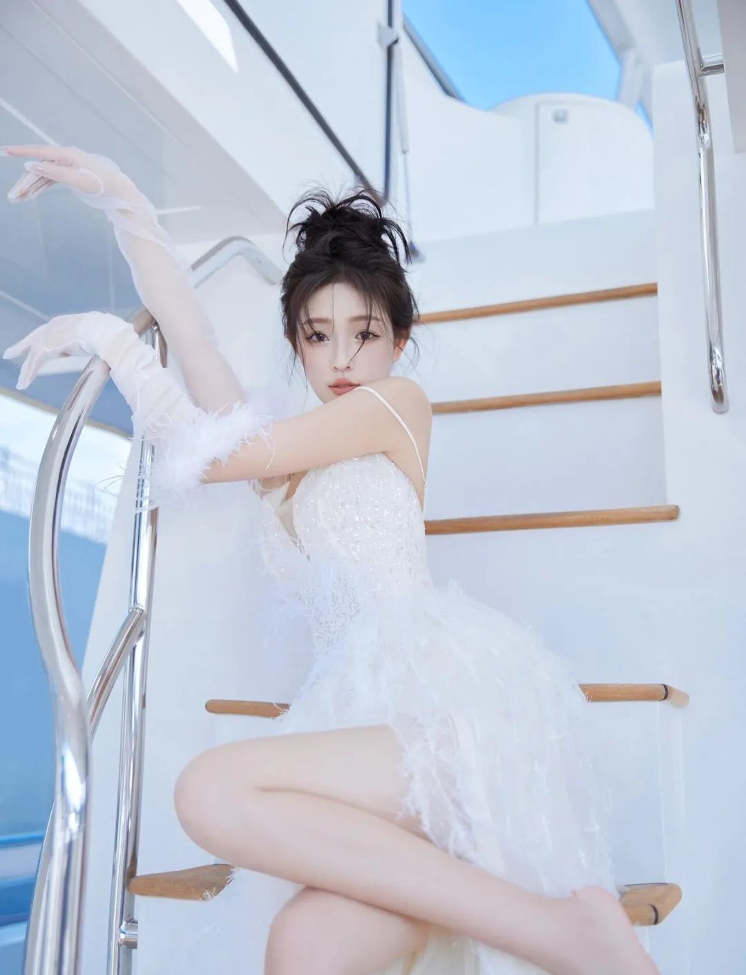 雪白纯欲美女 - 炫图天下