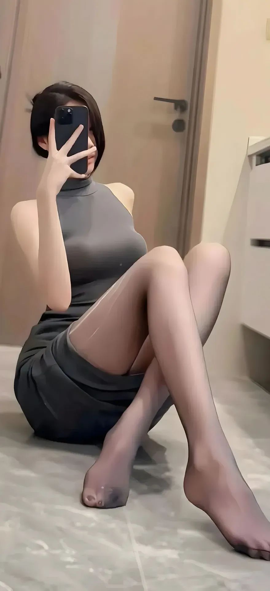渣男壁纸 | 纯欲黑丝 性感白色提花 玉足 - 炫图天下