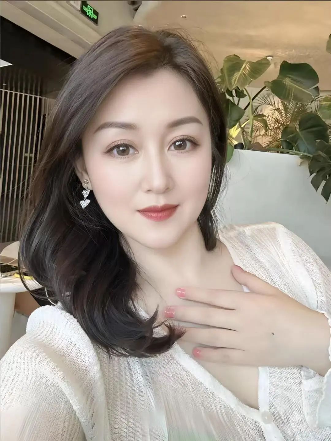 颜值cos：成熟美丽的的大姐姐，看一眼我便沦陷了 - 炫图天下