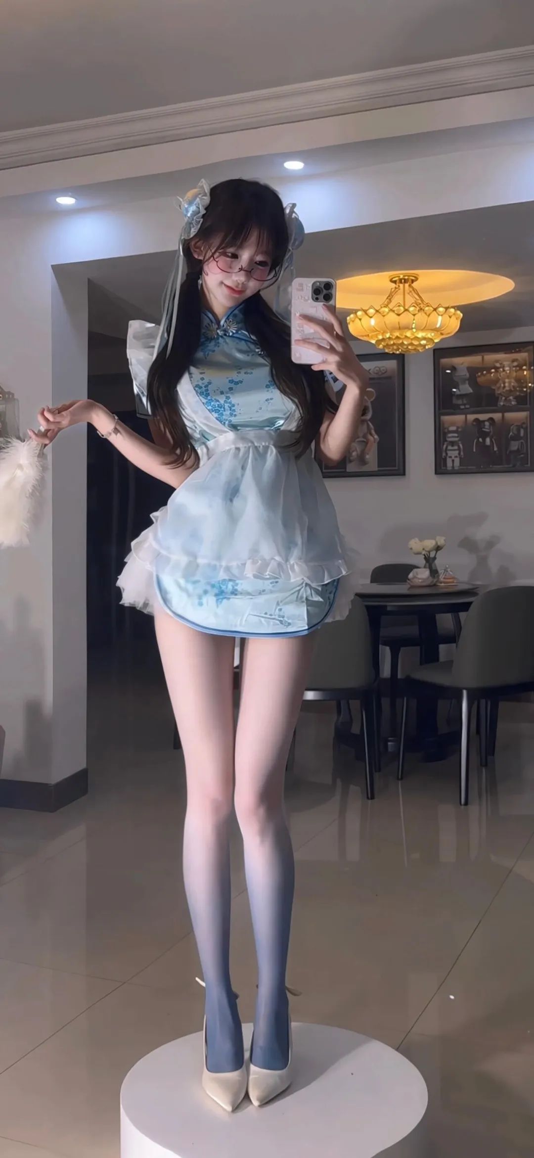 美女壁纸 | 8K超清美女原图壁纸 - 炫图天下