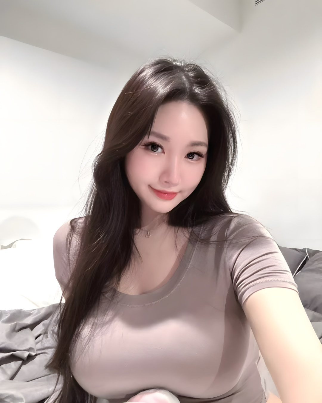 成熟迷人大姐姐的绝美自拍！ - 炫图天下