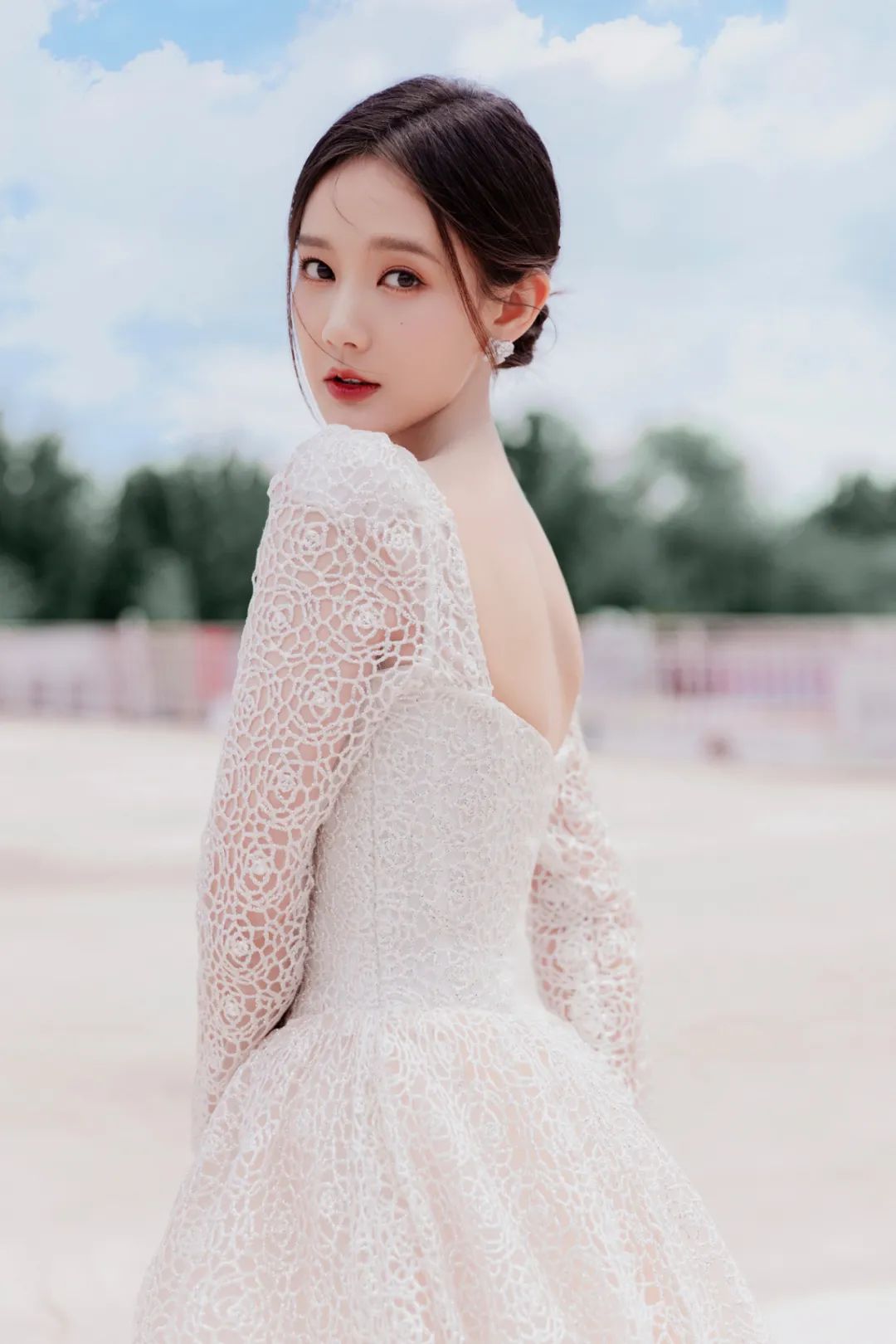 【李一桐】高清性感写真来啦！ - 炫图天下