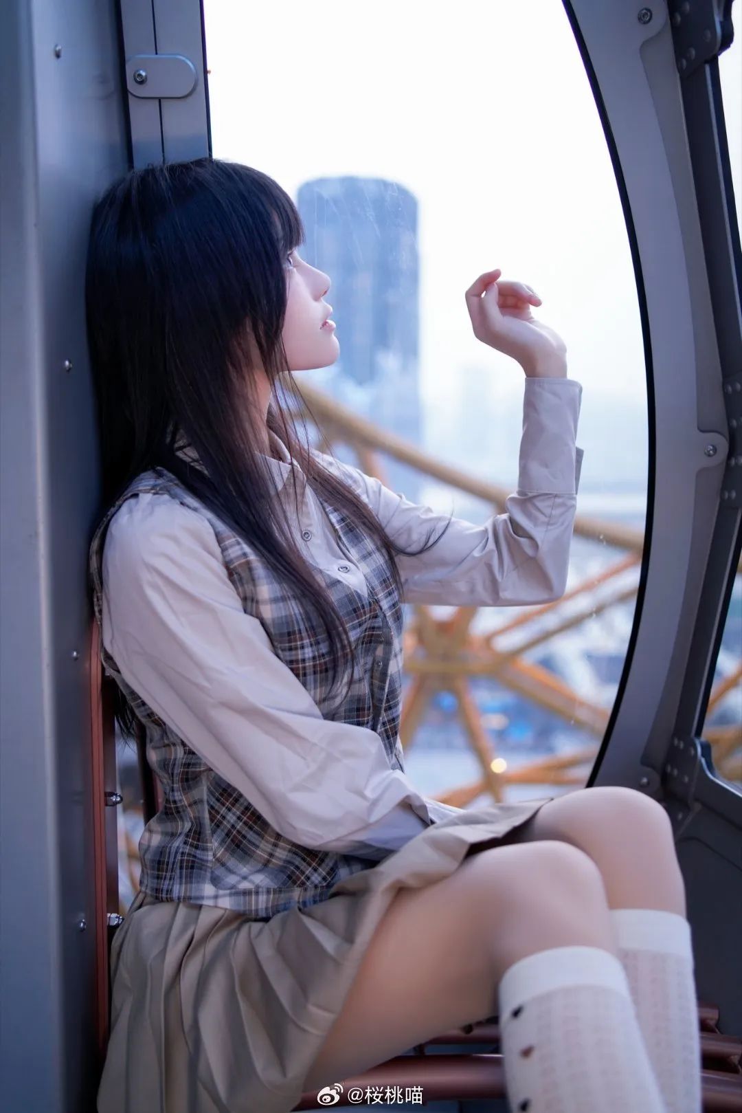 361期 俯瞰城市的少女之美 - 炫图天下