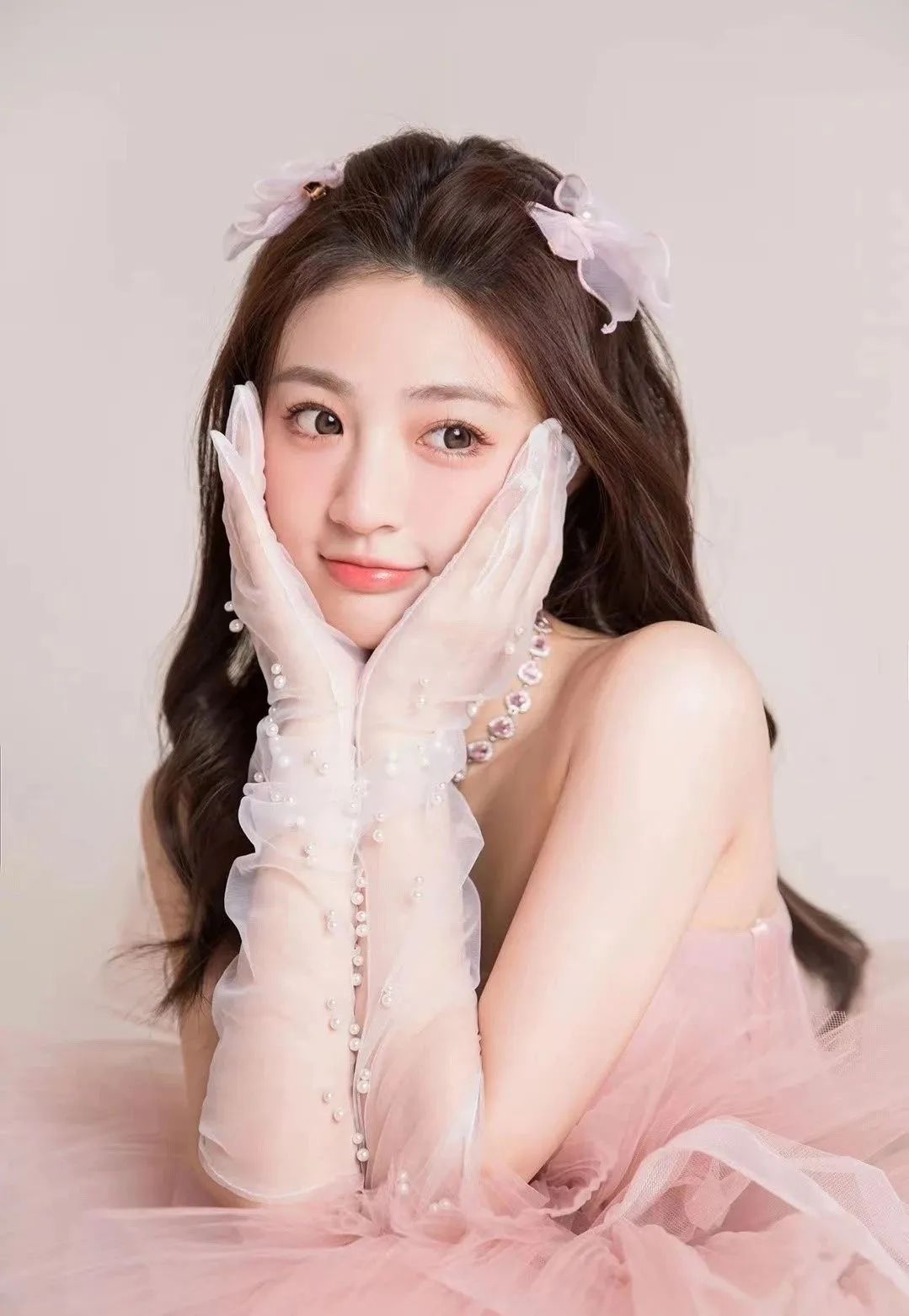 粉色系少女，惹人怜爱 - 炫图天下