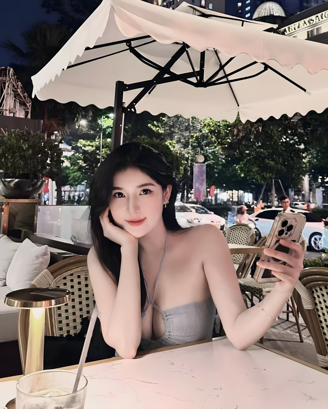 风情万种！成熟知性美女的绝美自拍照！ - 炫图天下