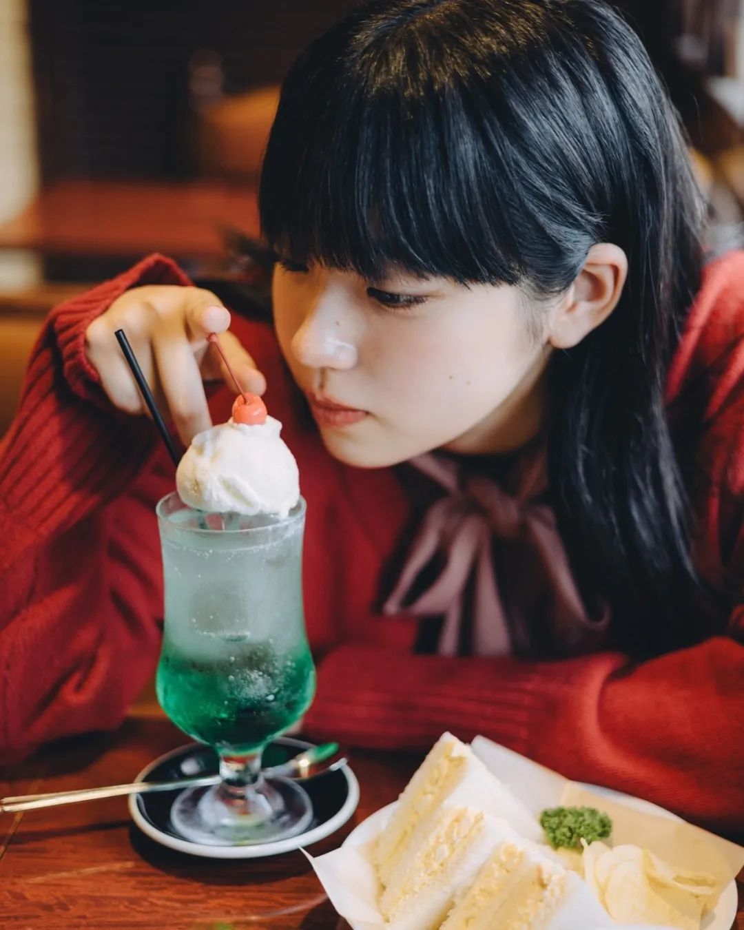每日ins博主：maokra__ - 炫图天下