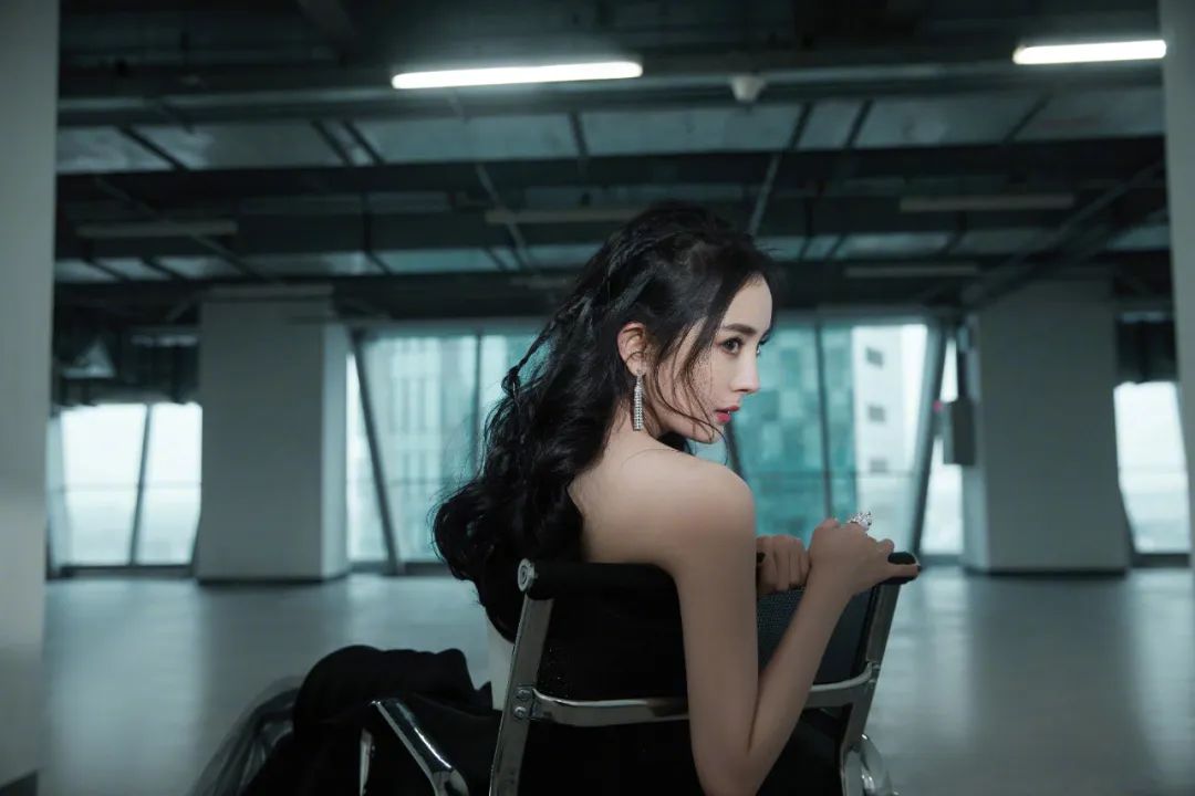 【杨幂】高清性感写真来啦！ - 炫图天下