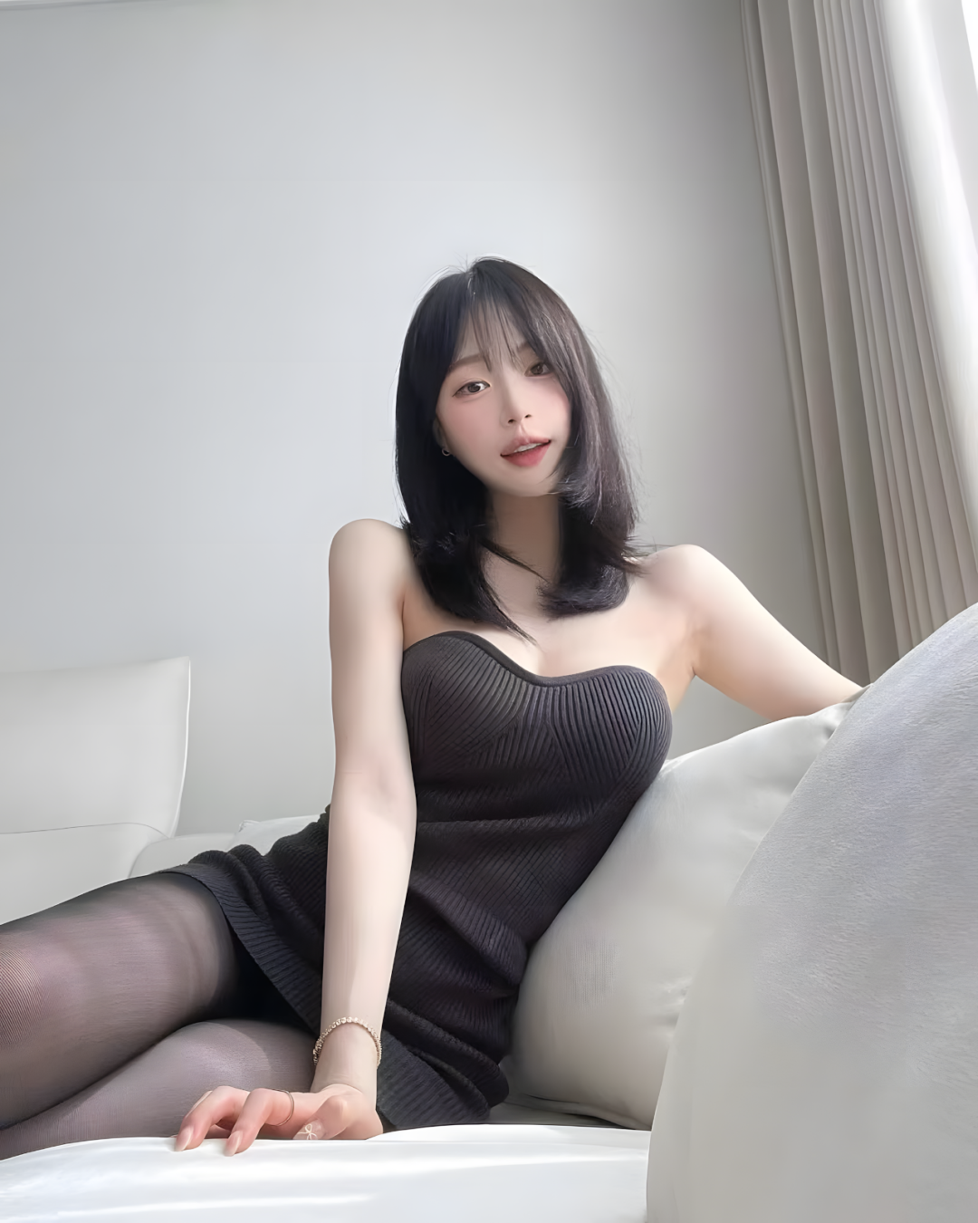 身姿曼妙的迷人美女的绝美自拍！ - 炫图天下