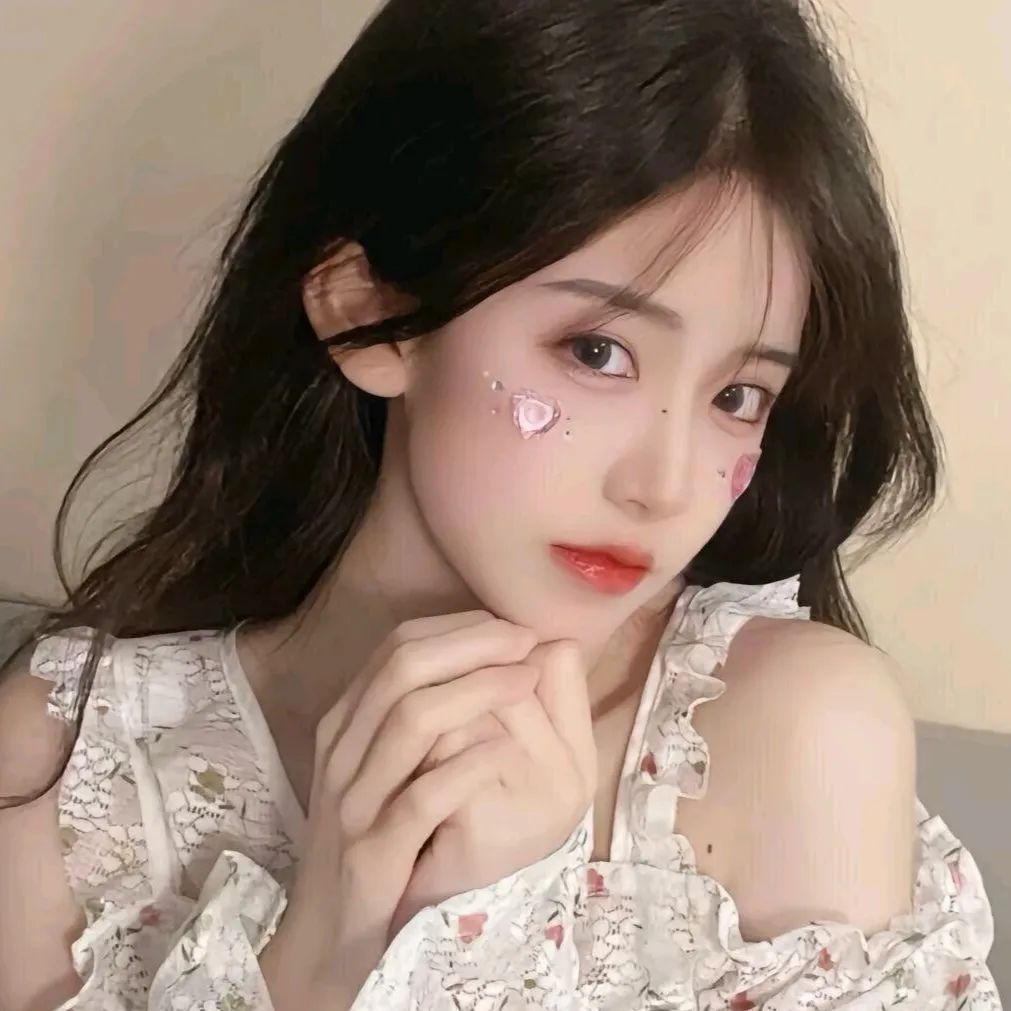 女生头像～无心风月，独钟自己 - 炫图天下