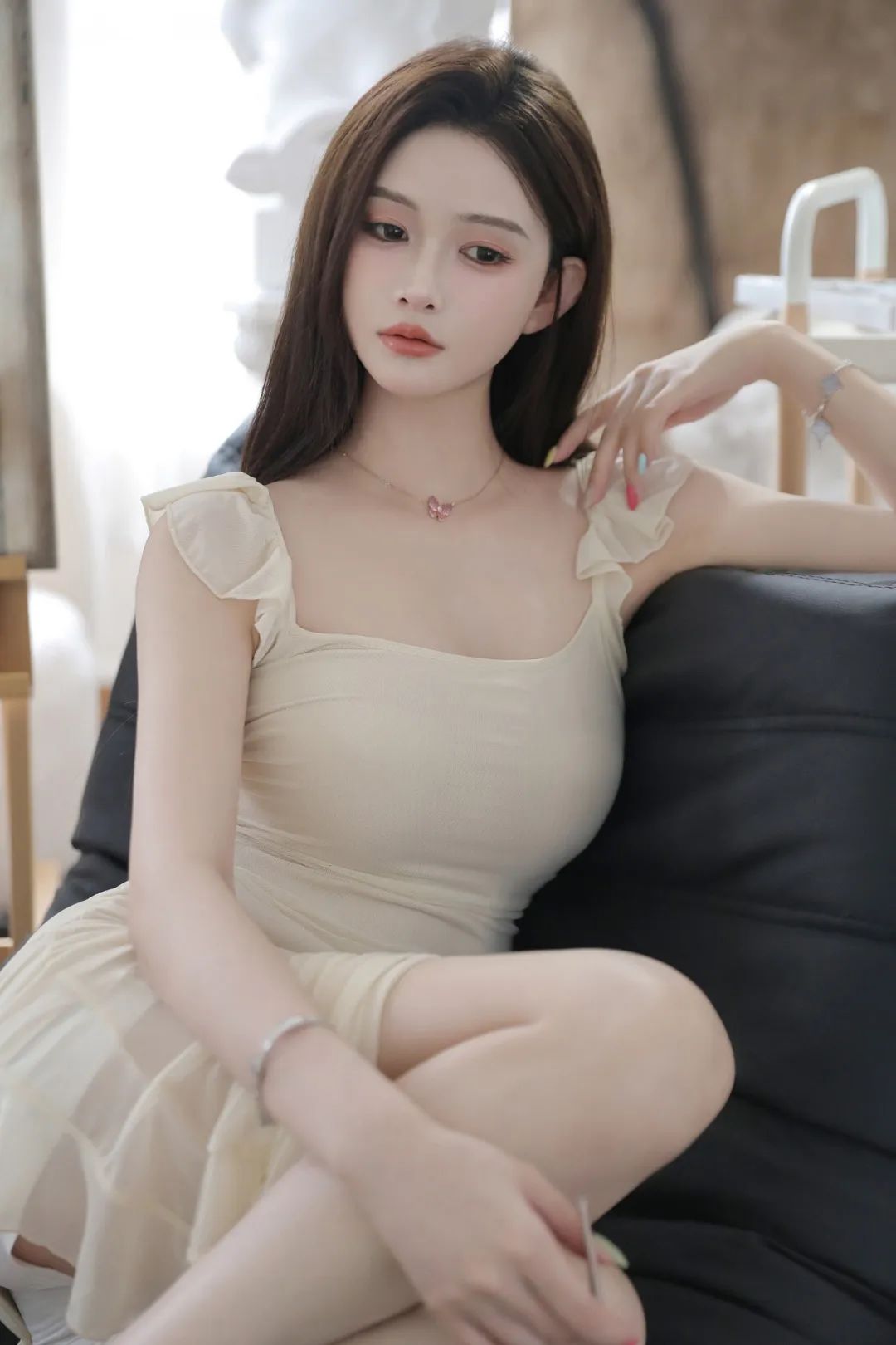 【未删减版】透纱下的纯欲暴击！97年神颜美少女棚拍花絮流出，第7张呼吸骤停！（高清全图速领） - 炫图天下