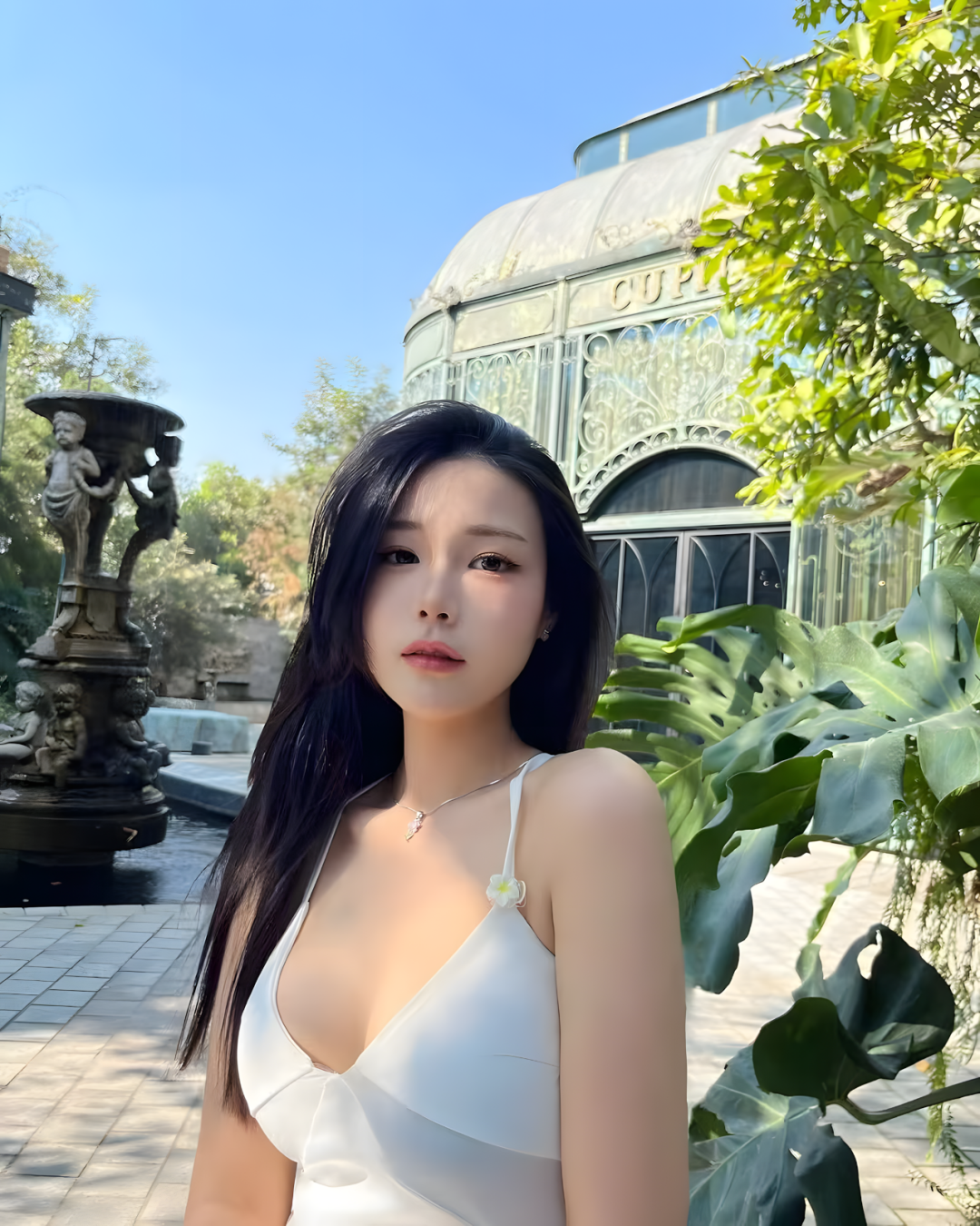 魅力十足的知性迷人美女！ - 炫图天下