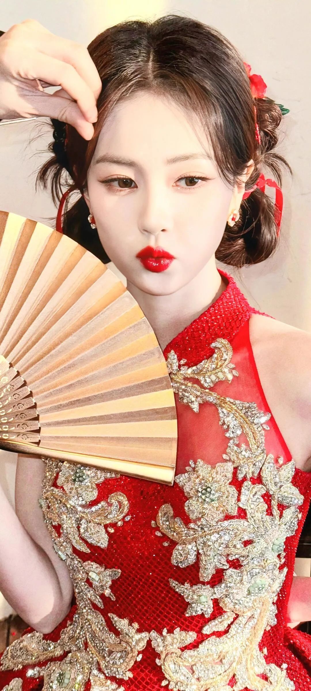 壁纸分享｜白鹿春晚造型也太吸睛了！ - 炫图天下