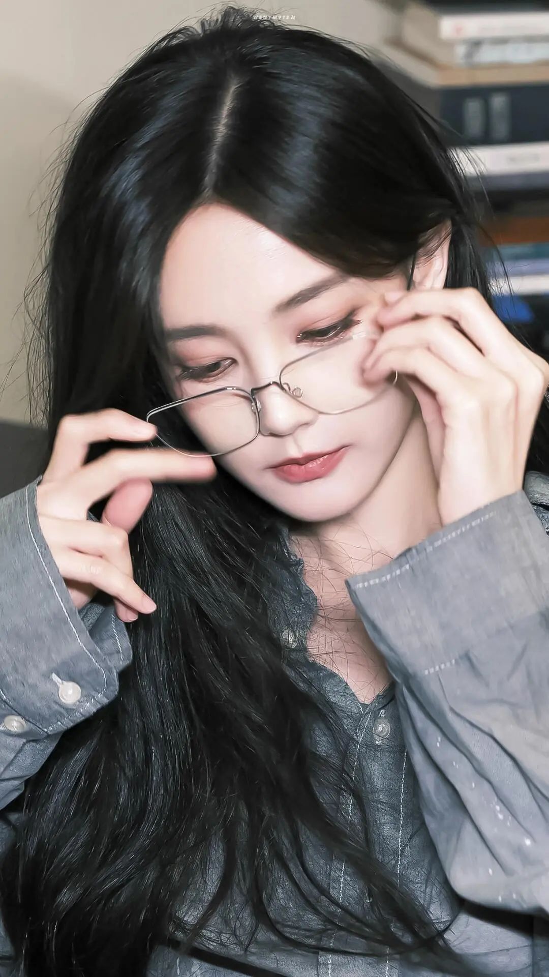 李一桐壁纸分享，笑眼弯弯的真的好美 - 炫图天下