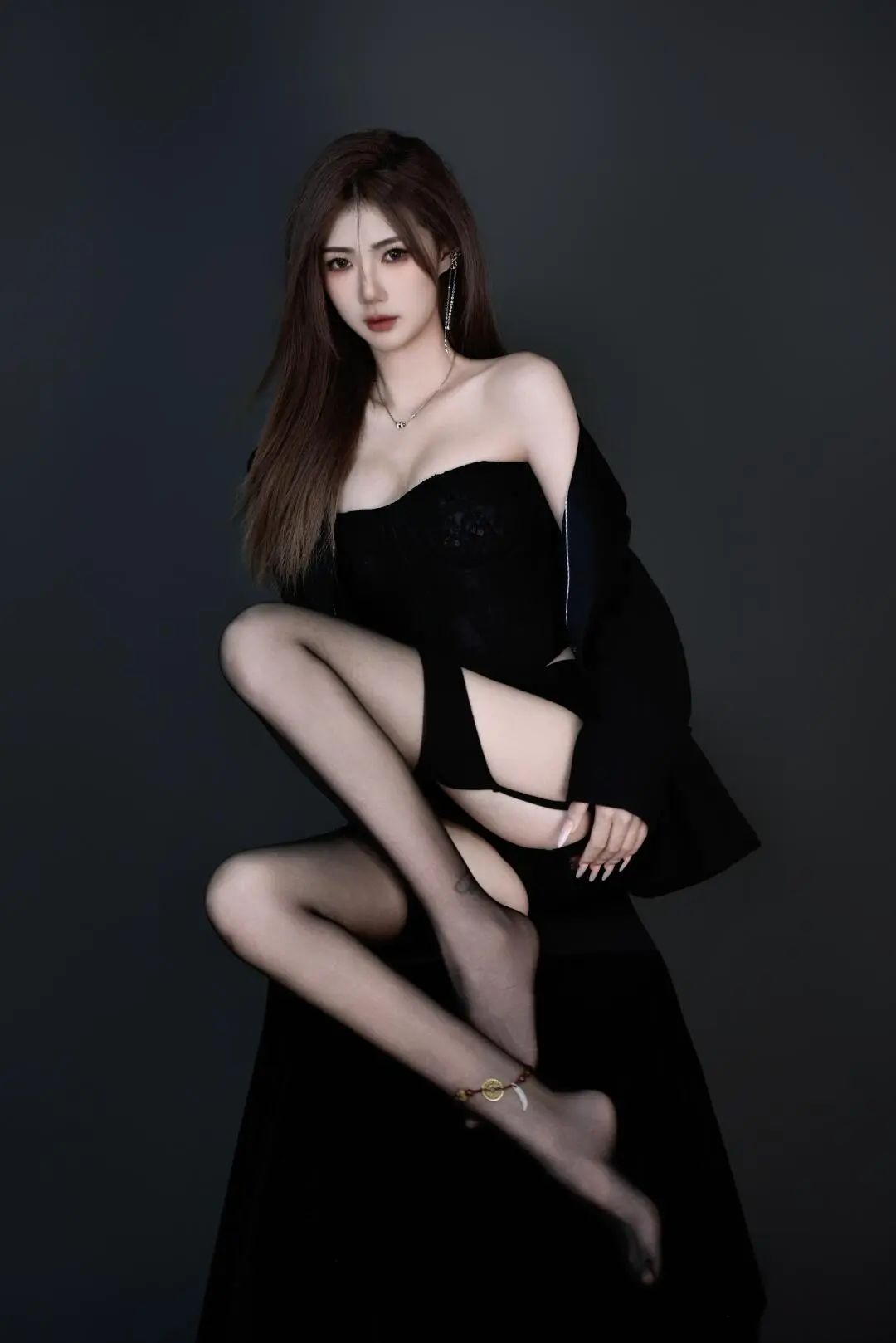 写真 | 暗黑系御姐 - 炫图天下