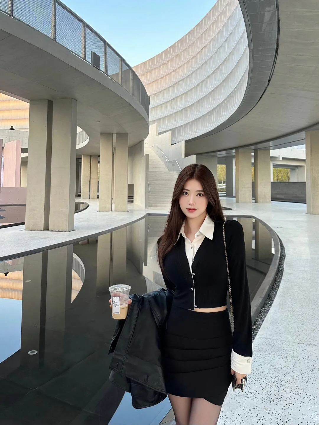 超模级美女视觉暴击！让你的女友穿出9头身魔鬼曲线 - 炫图天下