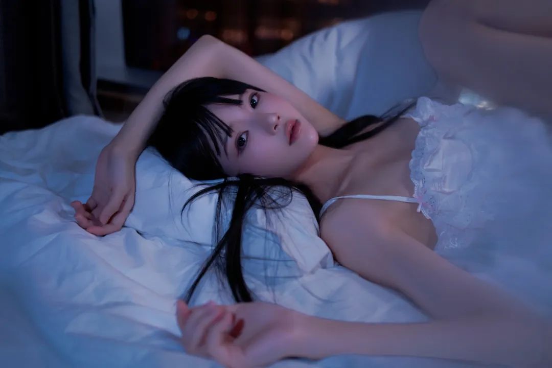 靓女相册 第156期 小月光 - 炫图天下