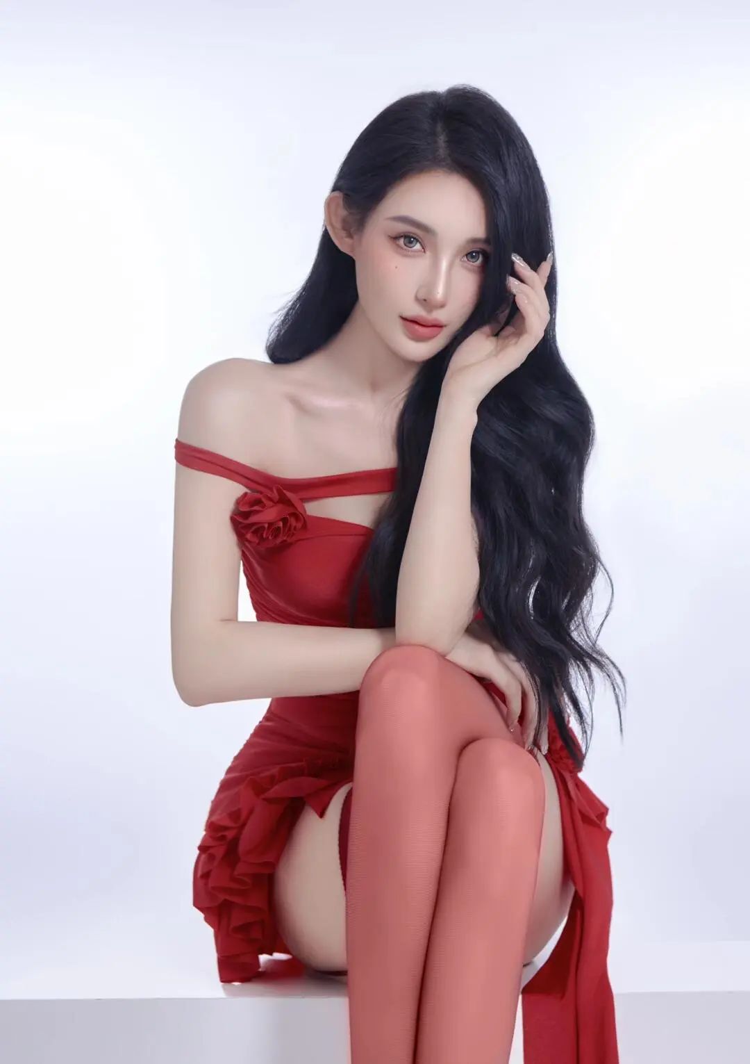 【御姐红丝杀疯了！】绝美火辣写真曝光，这身材谁看了不窒息？ - 炫图天下