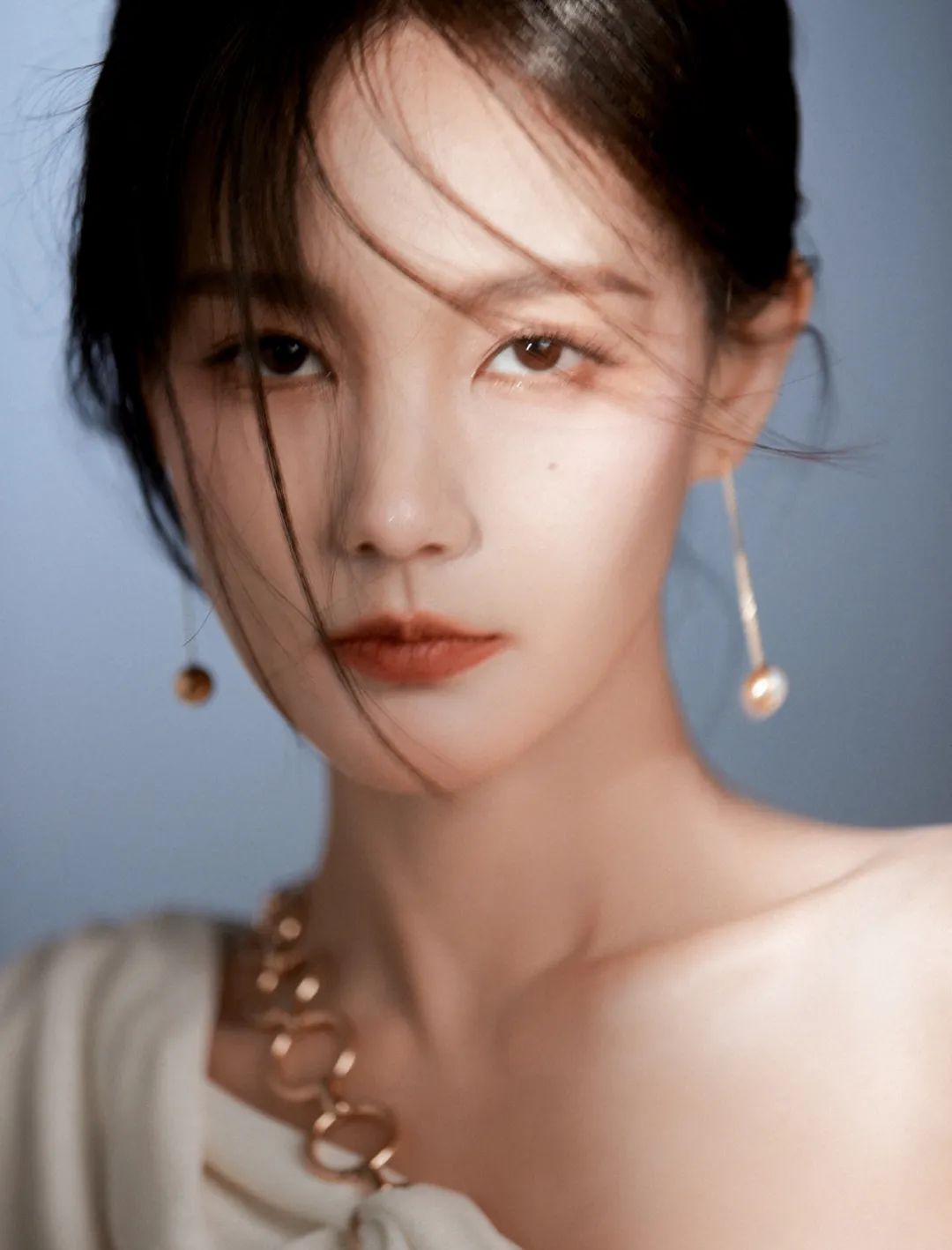 【李一桐】高清性感写真来啦！ - 炫图天下