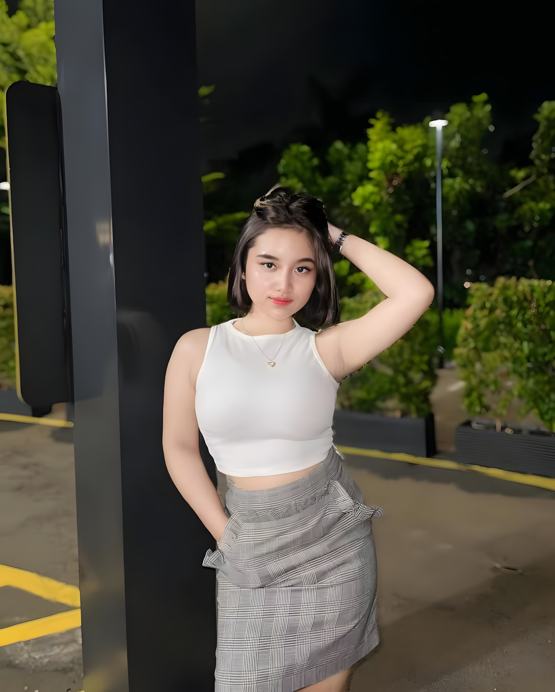 魅力十足的自信迷人美女！ - 炫图天下