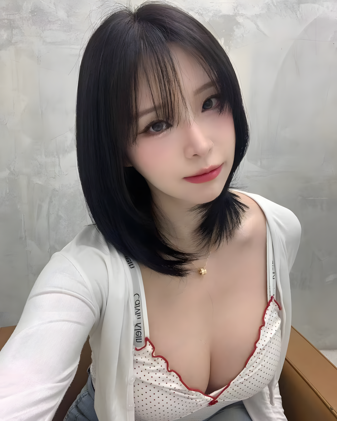 精致迷人美女的绝美自拍照！ - 炫图天下