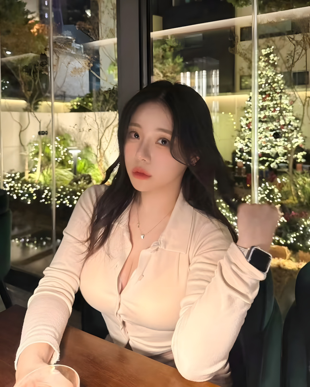 风情万种的知性迷人美女！ - 炫图天下
